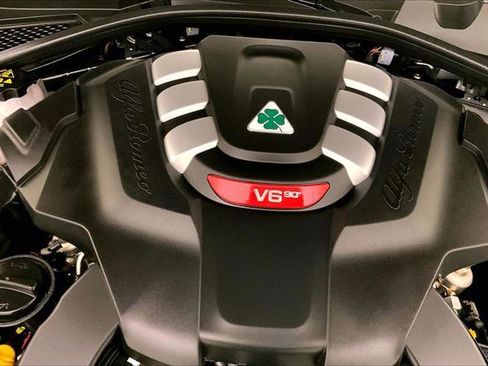 Used 2024 Alfa Romeo Giulia Quadrifoglio w/ Active Assist Plus Package image 30