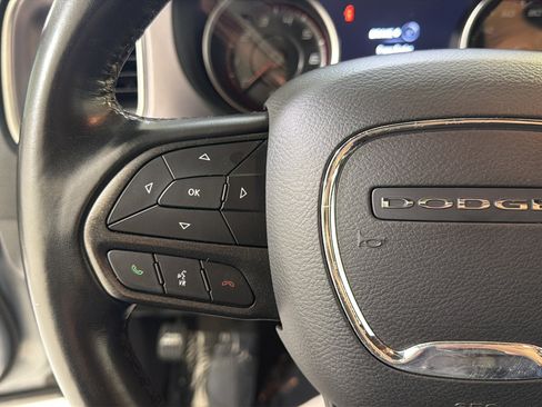 Used 2022 Dodge Charger SXT w/ Leather Interior Group RWD image 13