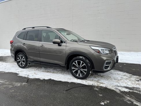 Used 2020 Subaru Forester Limited image 4