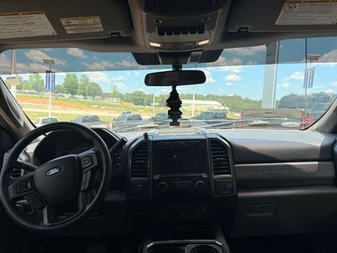 Certified 2022 Ford F250 XLT w/ XLT Value Package AWD/4WD image 13