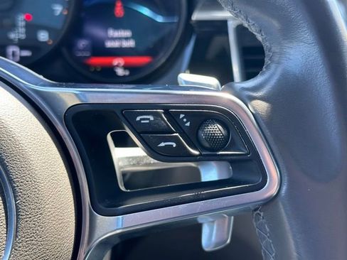 Used 2017 Porsche Macan AWD/4WD image 11