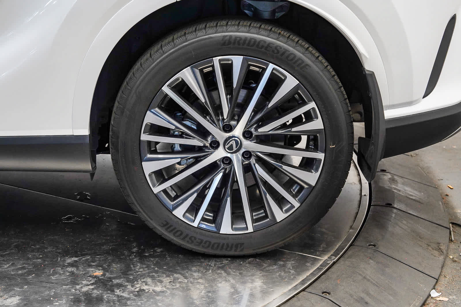 Used 2025 Lexus RX 350 Premium Plus FWD image 10