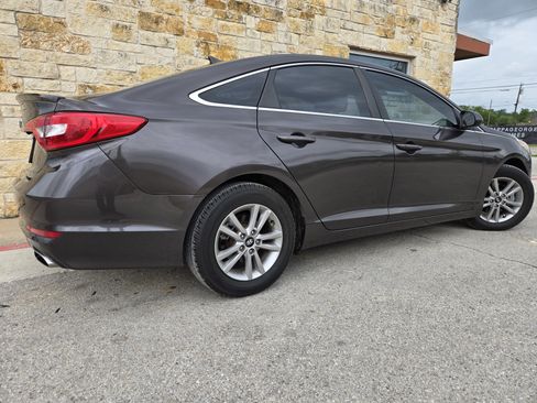 Used 2016 Hyundai Sonata SE image 19