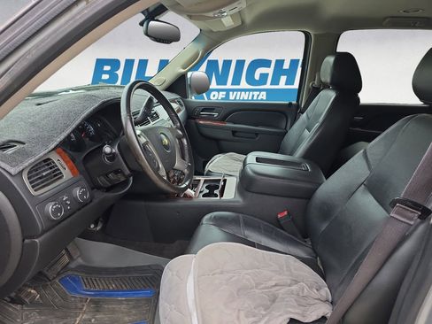 Used 2013 Chevrolet Suburban LTZ AWD/4WD image 9