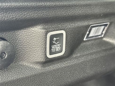 New 2025 Jeep Grand Cherokee L Altitude image 20