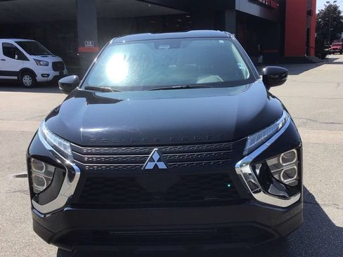 Used 2024 Mitsubishi Eclipse Cross LE AWD/4WD image 2
