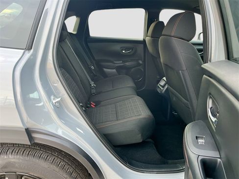 Used 2024 Honda HR-V Sport image 26