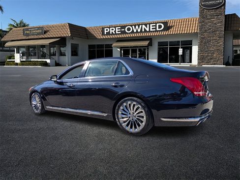 Used 2019 Genesis G90 5.0 Ultimate image 5