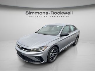 Used 2025 Volkswagen Jetta Sport video 1