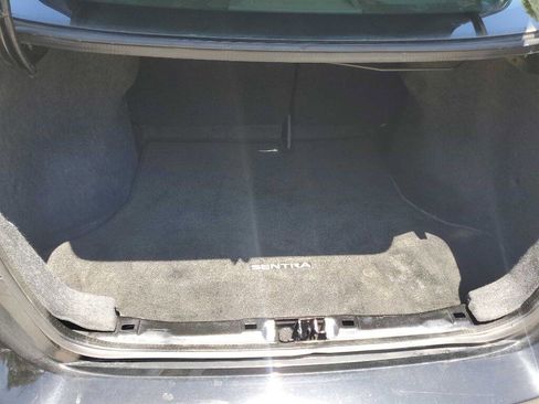 Used 2019 Nissan Sentra S image 13