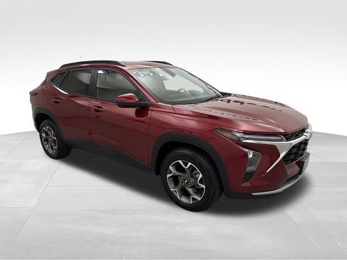 Certified 2024 Chevrolet Trax LT FWD image 7