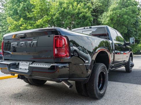 New 2026 RAM 3500 Laramie AWD/4WD image 3