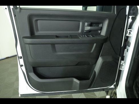 Used 2025 RAM 3500 Tradesman w/ Chrome Appearance Group image 24