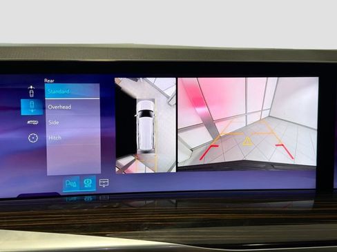 New 2026 Cadillac Escalade ESV Luxury w/ LPO, Floor Liner Package AWD/4WD image 13