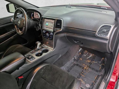 Used 2017 Jeep Grand Cherokee Trailhawk w/ Trailhawk Luxury Group AWD/4WD image 20