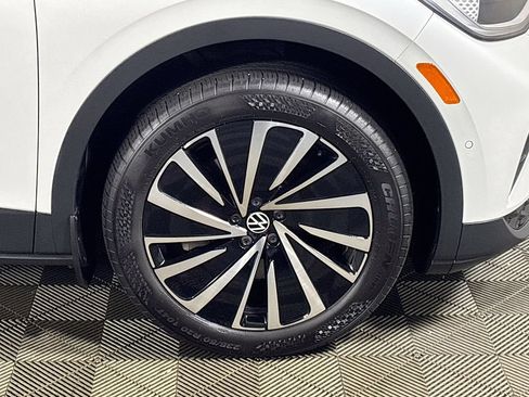 Certified 2023 Volkswagen ID.4 Pro S Plus AWD/4WD image 26