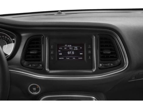 Used 2018 Dodge Challenger R/T w/ Driver Convenience Group RWD image 10