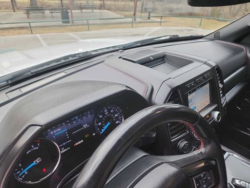 Used 2019 Ford Expedition Limited w/ Equipment Group 303A image 22