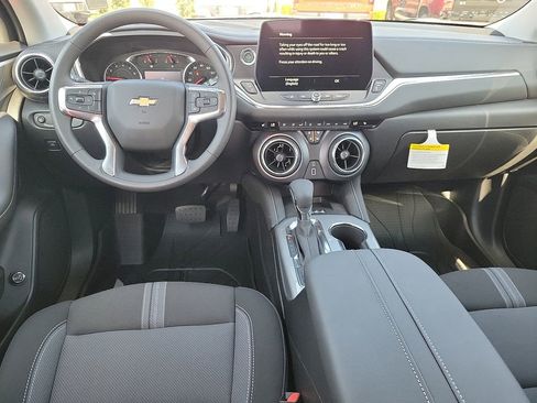 New 2025 Chevrolet Blazer LT w/ LPO, Black Sport Package AWD/4WD image 10