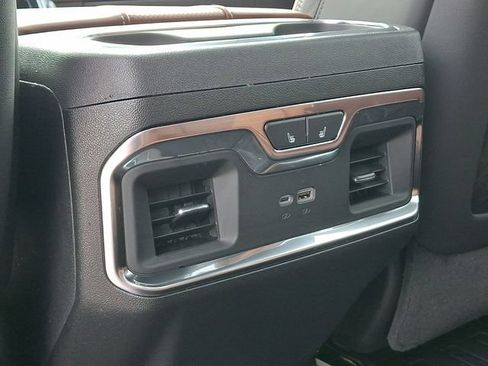 Used 2026 GMC Sierra 2500 Denali Ultimate w/ LPO, GMC Protection Package AWD/4WD image 21