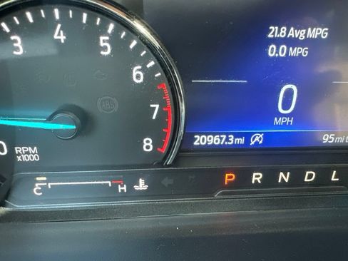 Used 2023 Ford Explorer XLT w/ Equipment Group 202A AWD/4WD image 16