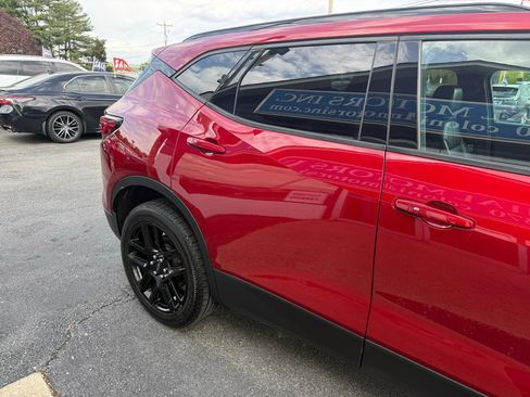 Used 2021 Chevrolet Blazer LT FWD image 6