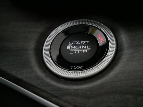 Used 2022 Jeep Grand Cherokee Limited 4xe image 21