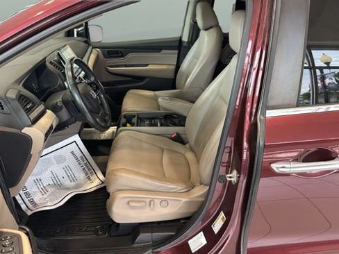 Used 2018 Honda Odyssey EX-L image 7