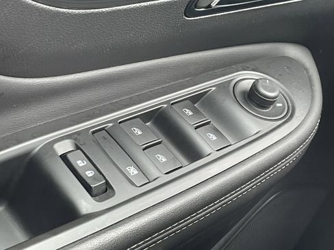 Used 2022 Buick Encore Preferred w/ Safety Package image 16