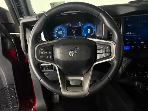 Used 2025 Ford Bronco Badlands AWD/4WD image 15
