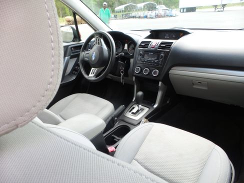 Used 2014 Subaru Forester 2.5i Premium w/ Popular Package #2 image 16