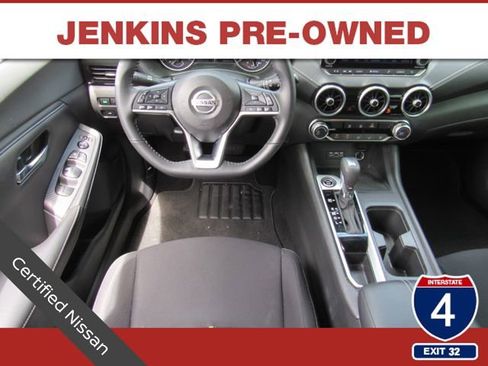 Certified 2023 Nissan Sentra SV FWD image 16