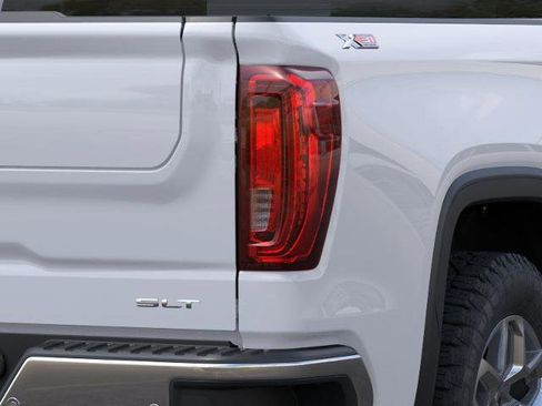 New 2026 GMC Sierra 1500 SLT w/ SLT Premium Plus Package image 11