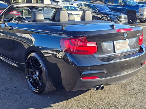 Used 2015 BMW 228i Convertible image 10