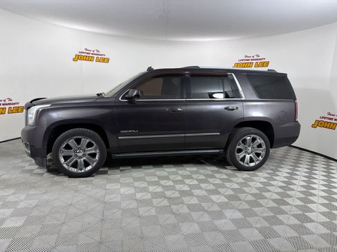 Used 2015 GMC Yukon Denali w/ Touring Package RWD image 2
