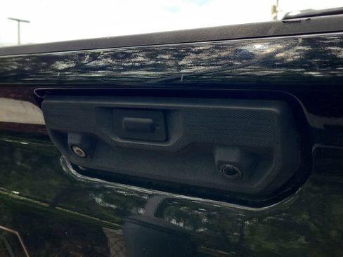 Used 2020 Chevrolet Silverado 2500 High Country w/ Z71 Off-Road Package AWD/4WD image 25