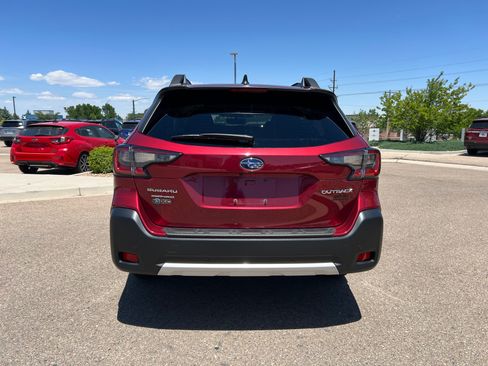 Used 2024 Subaru Outback Limited AWD/4WD image 11