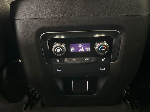 New 2026 GMC Yukon XL Denali image 23