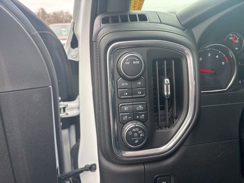 Used 2021 Chevrolet Silverado 2500 LT w/ All Star Edition image 11