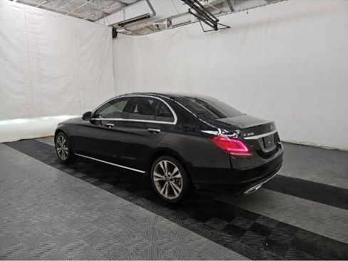 Used 2019 Mercedes-Benz C 300 4MATIC Sedan w/ Premium Package image 4