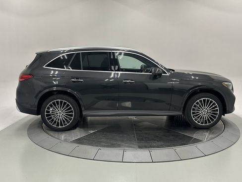 New 2026 Mercedes-Benz GLC 300 image 8