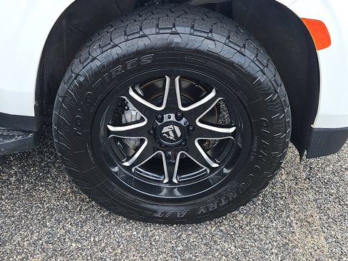 Certified 2022 Chevrolet Tahoe LT AWD/4WD image 10