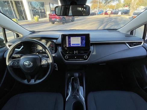 Used 2024 Toyota Corolla LE image 11