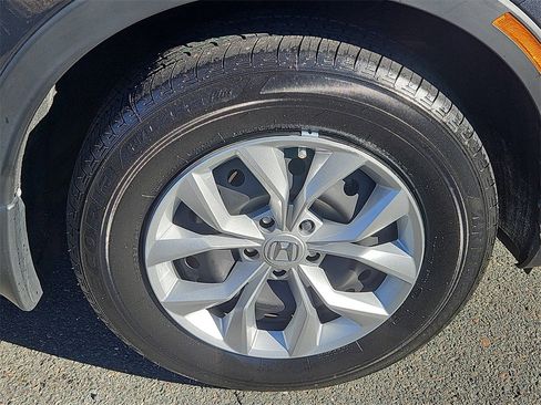 Used 2023 Honda CR-V LX image 10