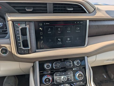 Certified 2024 GMC Yukon XL Denali w/ Advanced Technology Package AWD/4WD image 30