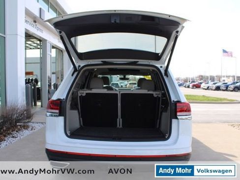 Used 2023 Volkswagen Atlas SE image 12