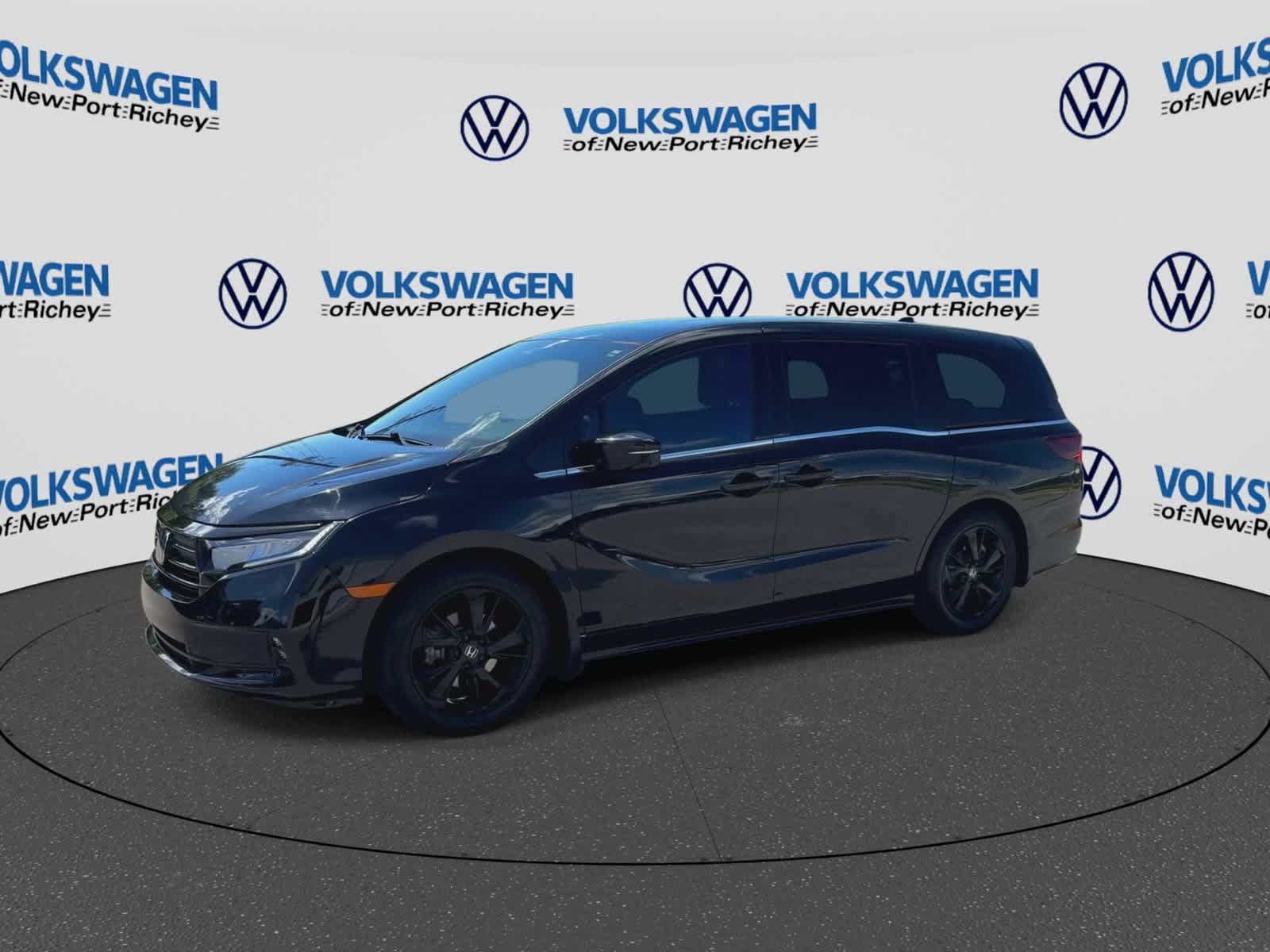 Used 2023 Honda Odyssey Sport image 4