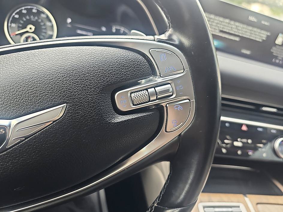 Used 2024 Genesis GV80 2.5T AWD/4WD image 23