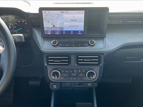 Used 2024 Ford Maverick Lariat w/ Black Appearance Package image 21