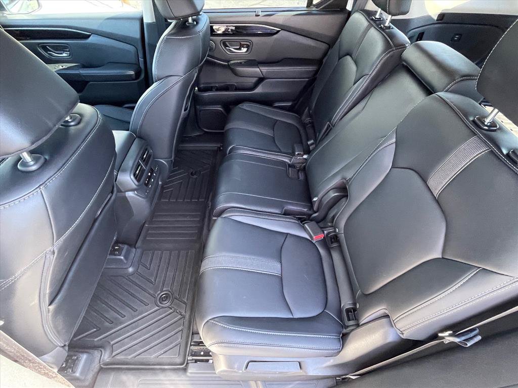 Used 2025 Honda Pilot EX-L image 22